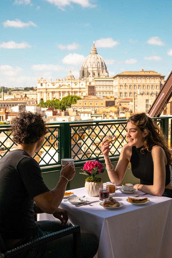 les-etoiles-rooftop-bar-rome